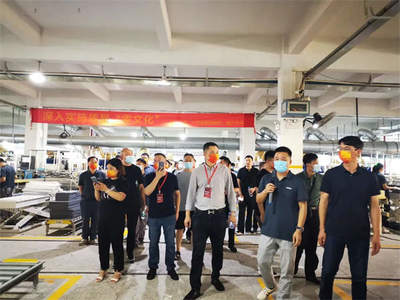 箭牌家居定制全國VIP經銷商走進三水制造基地暨總部展廳參觀與技術交流活動紀實